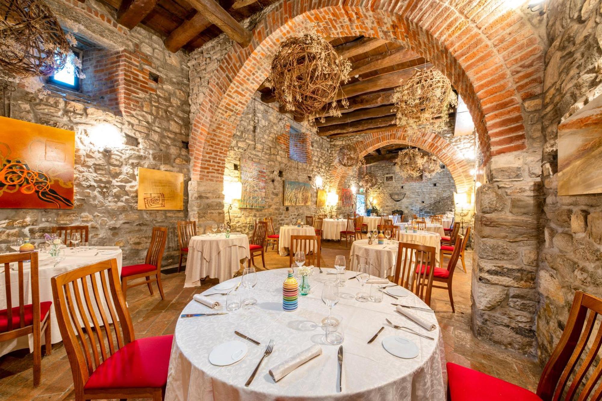 ארבה Relais & Spa Castello Di Casiglio מראה חיצוני תמונה