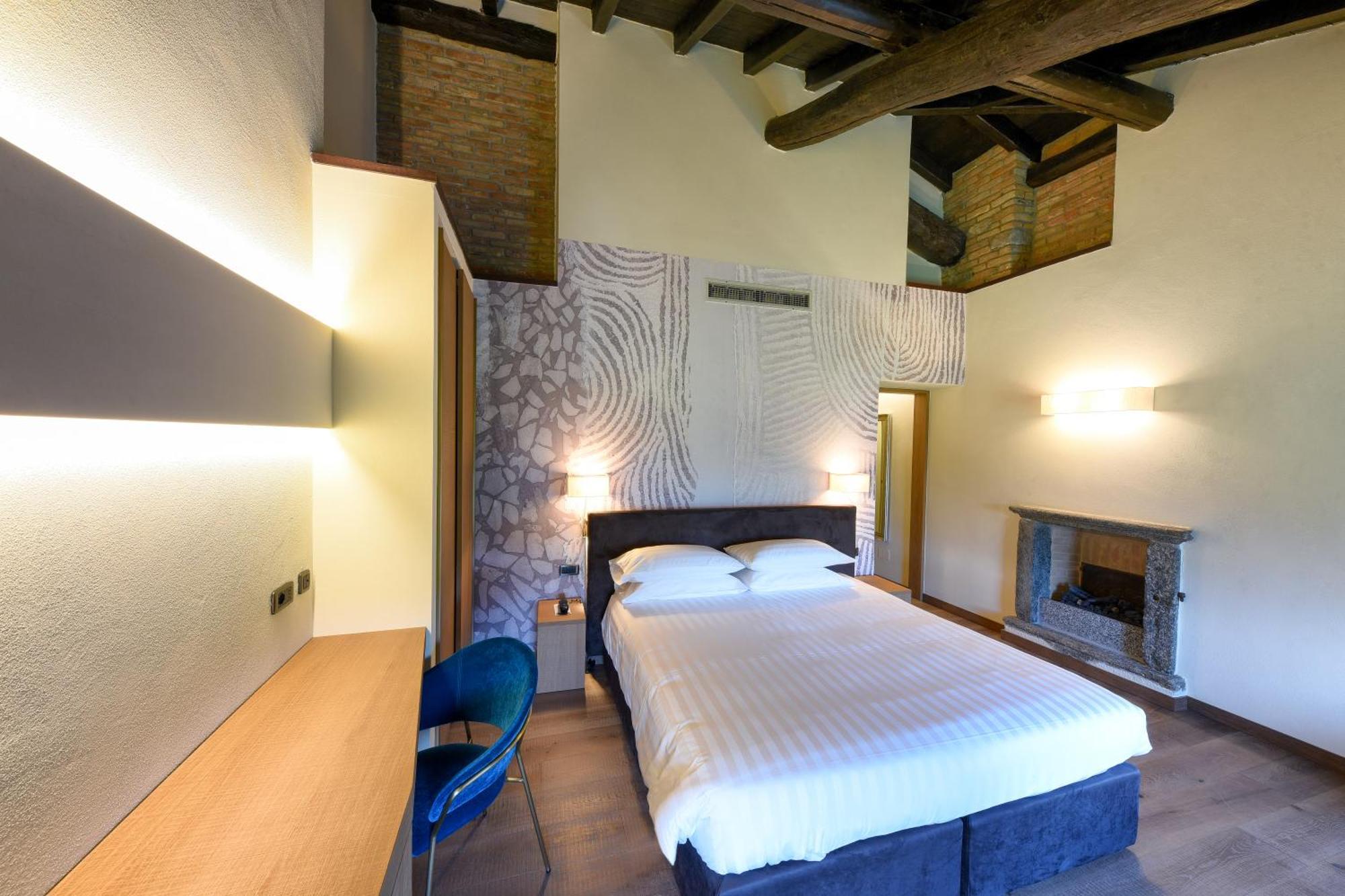 ארבה Relais & Spa Castello Di Casiglio חדר תמונה