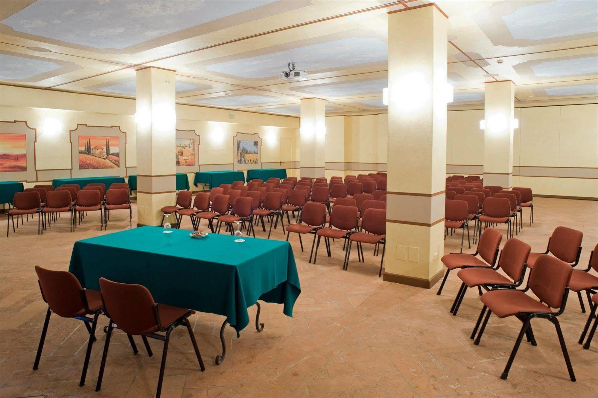 ארבה Relais & Spa Castello Di Casiglio מראה חיצוני תמונה